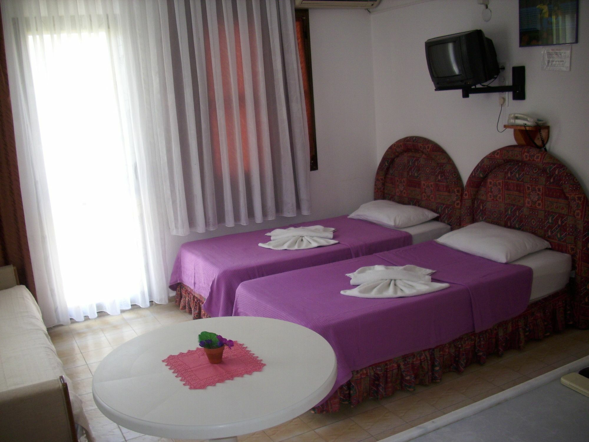 Cesme Vural Apart Hotel Екстериор снимка